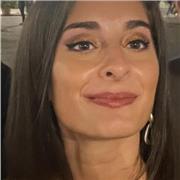 Docente di lingua inglese da oltre 5 anni, offro lezioni private e ripetizioni a studenti di ogni ordine e grado.